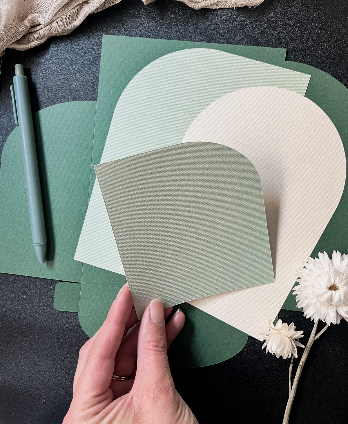 Download the free SVG template to make your own trifold pocket invitations using your Cricut. Invitation shown in pieces before assembly