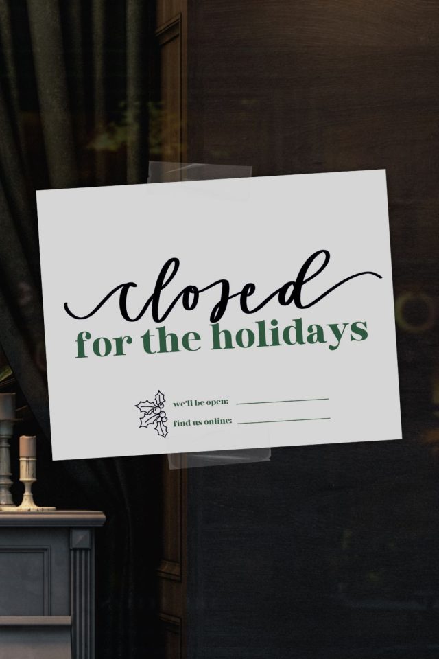 Free Printable Holiday Closed Signs ( Christmas version) Hand Free Printable Holiday Closed Signs ( Christmas version) Hand